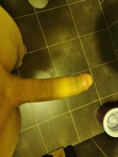 Va aștept sa ne distrăm 