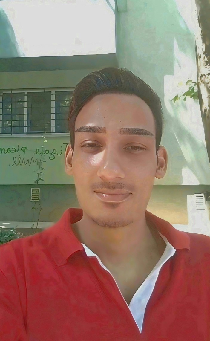 Escorte Sexy - Bucuresti - Salut escort' bi activ vin la tine
sa ne distram ofer c-a activ 
Imi place sa fac masaj 
Am experienta c-a escorta
Oras bucuresti anunt real 
Folosesc de multe ori prezervativ 
Daca nu ai locatie si ai masina
Cautam un loc retras 
Ma excita sa te domin si sunt pasional usor 
Liber non stop sarut sunt aici sa iti fac pe plac 
Anunt contra cost