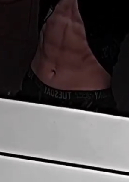 Bucuresti - Escorta Sexy - Dominant &amp; Versatil – pentru pl?ceri intense ?i autentice 
• Las?-mi mesaj WhatsApp dac? e?ti interesat/? .  
Sunt un b?rbat sigur pe el, cu o energie masculin? puternic? ?i o atitudine dominant? care ?tie s? conduc? jocul dar ?i suficient de versatil încât s?-?i ofer exact experien?a pe care o cau?i.  
• Experien??, discre?ie ?i respect
• Carism? ?i atitudine de neuitat
• Momente de pasiune intens? ?i conexiune real?
Indiferent dac? î?i dore?ti o experien?? fierbinte, o sear? rafinat? sau companie de calitate, sunt aici s? î?i transform fanteziile în realitate.  
• Discret, curat, educat ?i atent la detalii.  
Contacteaz?-m? ?i las?-m? s? î?i ar?t ce înseamn? s? fii cu un b?rbat care ?tie s? ofere pl?cere la cel mai înalt nivel. 