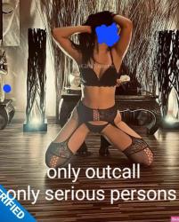 Escorte Sexy - Bucuresti - TOP ESCORT IN TOWN Bună, sunt Karla.  Sunt o doamnă mereu gata să te facă să te simți bine.  Am un simț al umorului foarte bun, sunt inteligentă și foarte prietenoasă.  Aștept cu nerăbdare să te cunosc și să petrecem timp minunat împreună, unde să puteți face mișcare, dar și să vă relaxați în același timp ???????? Nu ezita să mă contactezi și să-mi pui orice întrebare.  Lucrez foarte curat și sunt foarte respectuoasă.  Aștept același lucru și de la tine.  Alege-mă și lasă-mă să-ți arăt abilitățile mele / /DOAR PERSOANE SERIOAS /
