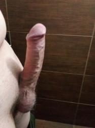 Escorte Sexy - Râmnicu  Vâlcea - Mai multe detalii pe WhatsApp.  .  .  Poze și video pe WhatsApp