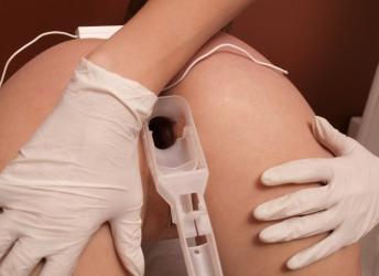 Bucuresti - Escorta Sexy - Masaj profesional corporal, facial, la scalp, la prostata, de relaxare, terapeutic, erotic sau  cu jucarii erotice/ strapon, fingering, fisting, hand job, foot job, sesiuni de fetisuri si sedinte de dominare pentru barbati si femei deopotriva Sunt Sanziana, creatoarea starii tale de bine, terapeuta cu atingeri si zambet de inger.  Iti ridic vibratia.  si iti schimb frecventa.  Masa mea de masaj sau patul meu te asteapta cand esti esti plictisit, prea stresat, obosit sau incordat!