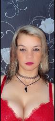 Escorte Sexy - Pitești - Escorta apetisanta, dulce si atenta cu tine, locuiesc singura, garantez igiena si seriozitate, sunt o persoana sociabila, educata, ma adresez persoanelor cu bun simt, nu raspund la privat.  Detalii la telefon.  Poze reale