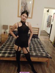 Bucuresti - Escorta Sexy - Escorta sexy si atenta la detalii te astept la mine domn serios sa-ti ofer cele mai bune servicii de companie, masaj de relaxare, body cu creme si uleiuri parfumate, esti un domn caruia ii place atmosfera atunci suna-ma, nu iti va parea rau.  Detalii la telefon. 