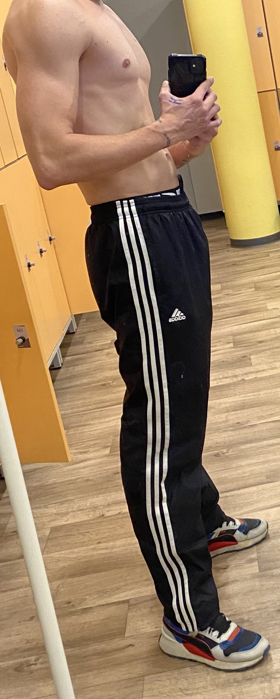 Galați - Escorta Sexy - Vreau un b?rbat excitat in pat