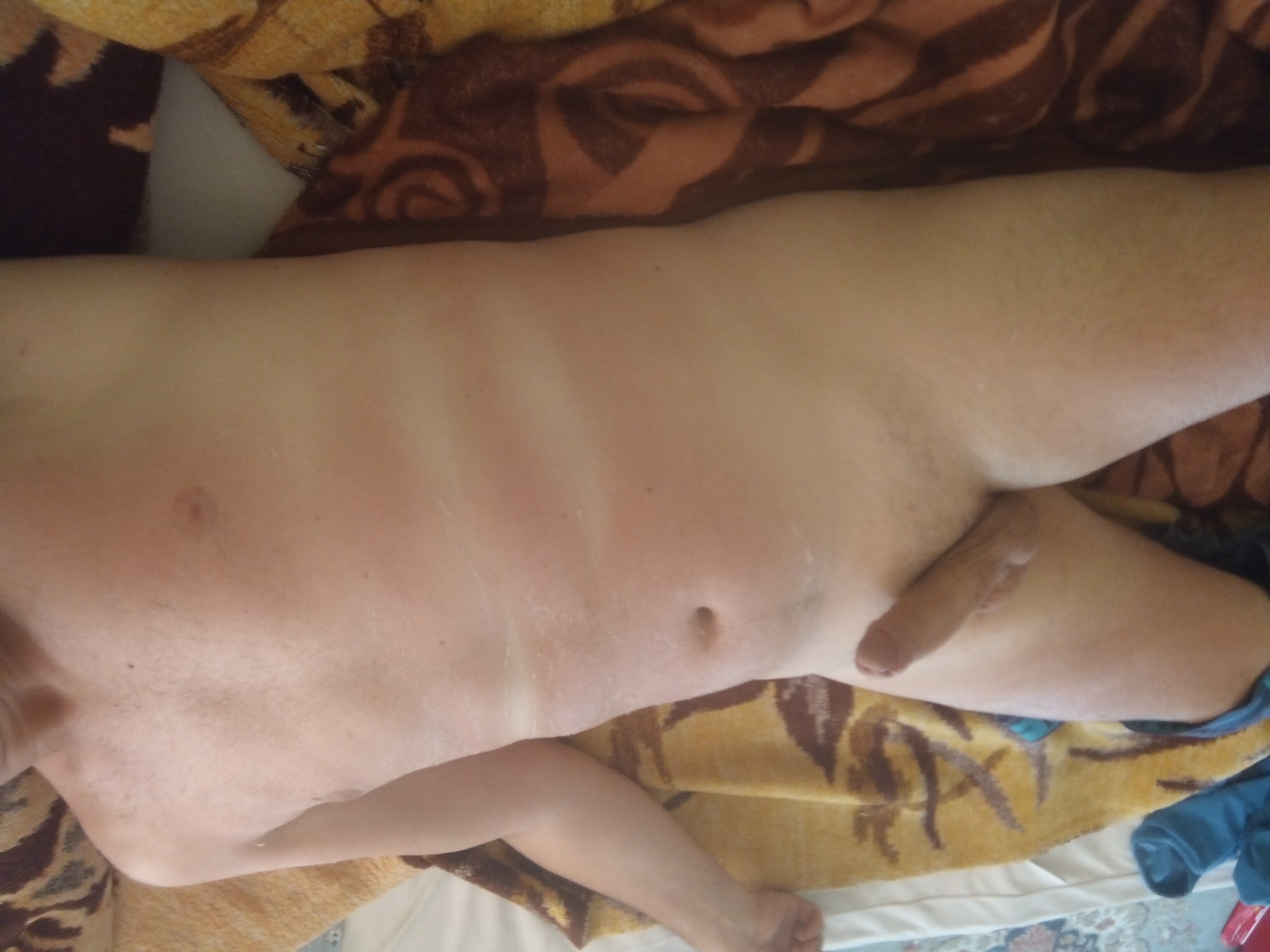 Galați - Escorta Sexy - Eu sunt Marian din Tudor Vladimirescu jude?ul Gala?i sunt doar activ sunt în c?utarea unui pasiv care s? îmi fac? toate pl?cerile îmi doresc s? o dau la supt foarte mult îmi place s? te pun în genunchi ?i s? te fut adânc în gur? cine vrea s? o facem ?i are loc ?i vrea cu adev?rat s? o facem a?tept mesaje pe WhatsApp sau la telefon