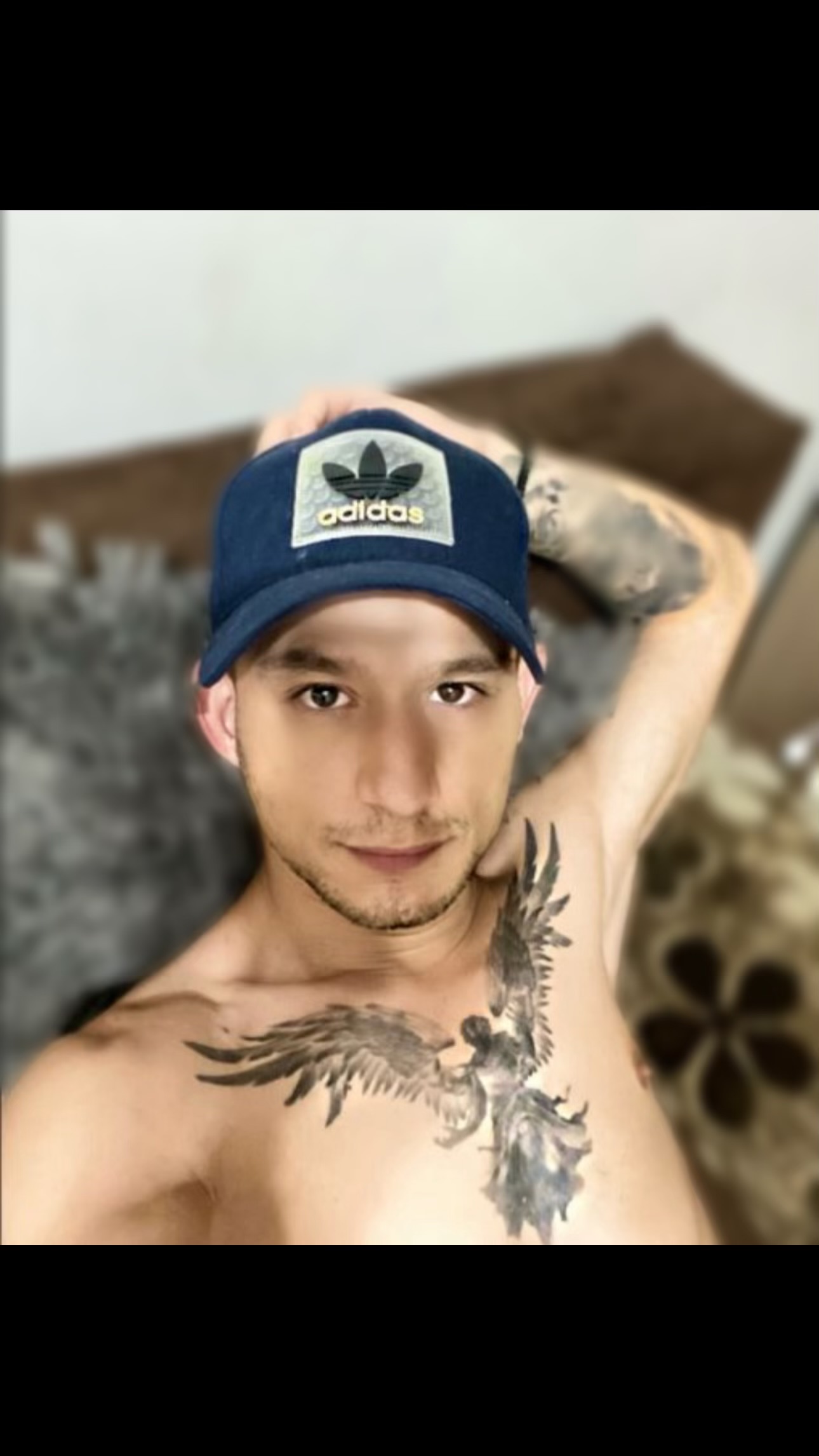 Bucuresti - Escorta Sexy - Salut, ma numesc David , 28 ani , activ cu locatie .  Va ofer masaj de relaxare erotic si multe alte fantezii, trebuie doar sa fi decis ce vrei! Nu raspund la numere private ! Nu trimit poze xxx! Cei ce au pofta de caterinca vor fi blocati! Mai multe detalii va astept la telefon sau whatsApp! Multumesc!