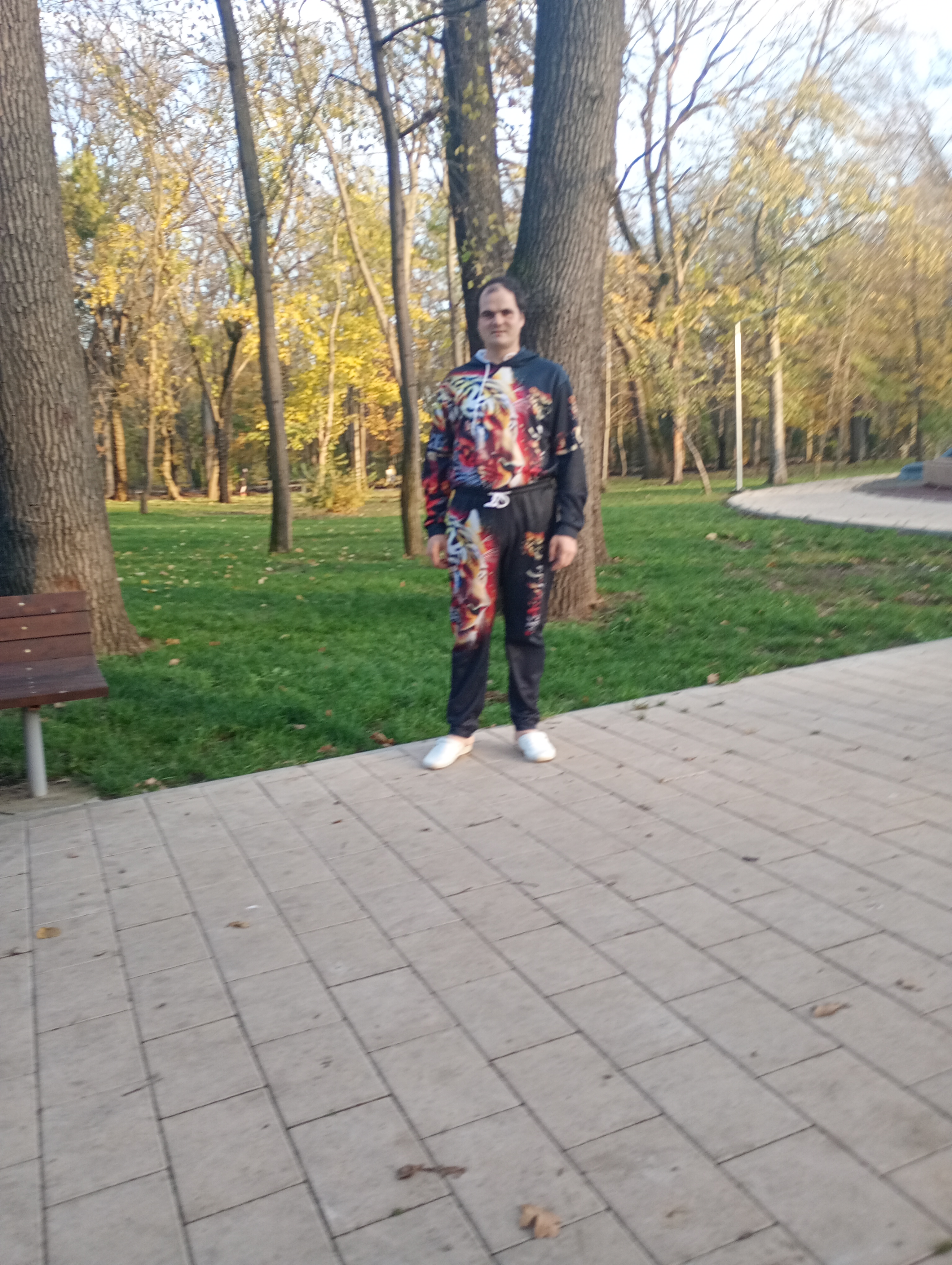 Galați - Escorta Sexy - Eu sunt Marian din Tudor Vladimirescu jude?ul Gala?i sunt doar activ ?i sunt în c?utarea unui pasiv care s? îmi faci toate pl?cerile doresc persoane serioase bazat? pe sinceritate ?i respect cei care doresc sa o facem cu adev?rat eu nu am loc a?tept mesaje pe telefon