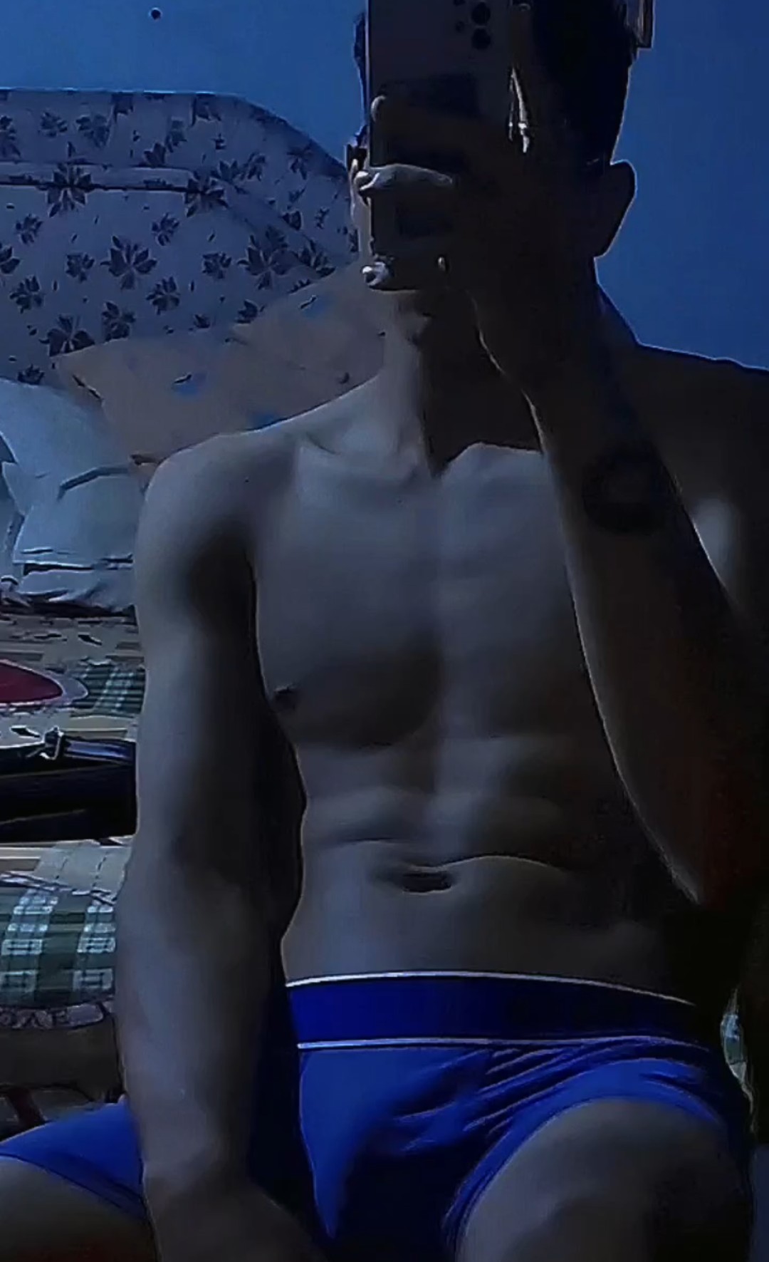 Slatina Olt - Escorta Sexy - Pasiv - V ! Prioritate au tigani(romi) ! Sunt dispus sa fac orice! Pentru detalii vorbim prin whatapp nu insista inutil decât s? î?i faci laba prin poze!