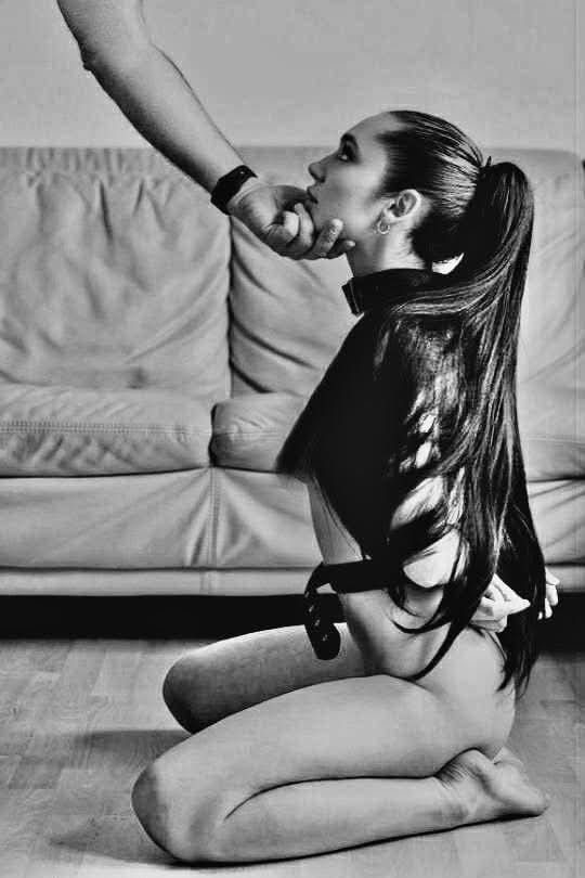 Escorte Sexy - Toată Tara - Visezi la fantezii care te fac să tremuri?
Intră în lumea mea, unde cuvintele devin dorințe, iar dorințele devin realitate…
Sună acum la 0906 120 810
???? Tarif: 1, 3€ + TVA/min
Doar pentru cei care vor mai mult…
Sau trimite un mesaj la 1523
???? Tarif: 1, 5€ + TVA/sms/voce
Lăsăm inhibițiile deoparte.  Plăcere absolută.  
Servicii 100% pentru adulți, 18+
Pentru mai multă plăcere, vizitează site-ul nostru oficial: deziree.  net. 