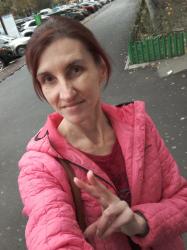 Escorte Sexy - Galați - Escorta matura iti pot oferi companie, , intr-o ambianta placuta, clipe linistite la domiciliul meu .  Astept domni seriosi si manierati.  Detalii la telefon