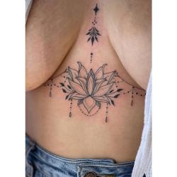 Escorte Sexy - Targoviste - Buna.  Sunt aici sa te relaxez.  Cauti placere? Relaxare si o discutie placuta? 
Atunci sunt ce iti trebuie.  
Suna ma la numarul afisat, nu in stare de ebdietage , fara accesorii, si doar manierati.  
Nu va pierdeti timpul pentru misto-uri. 