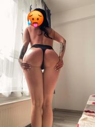 Escorte Sexy - Ploiesti - Escorta sexy si atenta la detalii te astept la mine domn serios sa-ti ofer cele mai bune servicii de companie, masaj de relaxare, body cu creme si uleiuri parfumate, esti un domn caruia ii place atmosfera atunci suna-ma, nu iti va parea rau.  Detalii la telefon. 