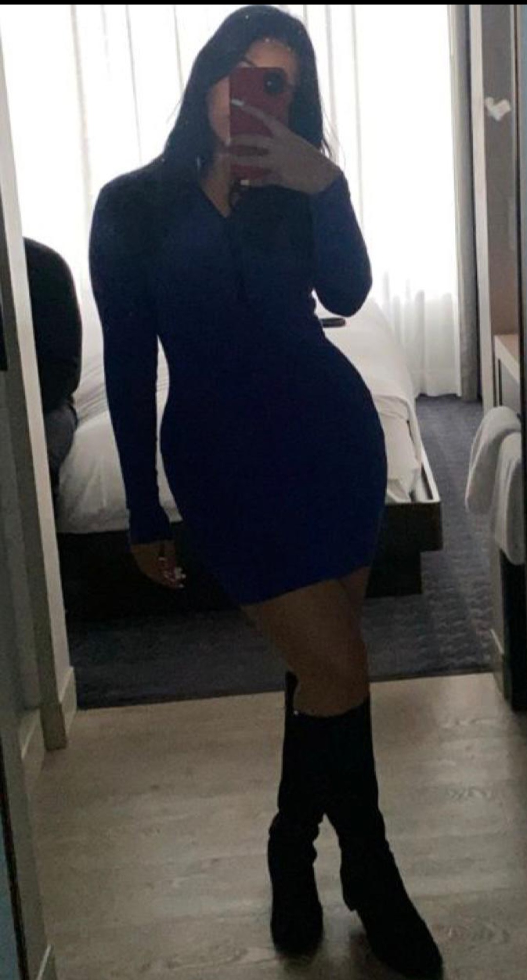 Escorta Sex - Escorta sexy si atenta la detalii te astept la mine domn serios sa-ti ofer cele mai bune servicii de companie, masaj de relaxare, body cu creme si uleiuri parfumate, esti un domn caruia ii place atmosfera atunci suna-ma, nu iti va parea rau.  Detalii la telefon.  - Telefon: 0735342440 