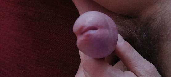 Bucuresti - Escorta Sexy - Caut cuplu de 50 70 ani cu loc sal sug si sa ma suga daca vrea