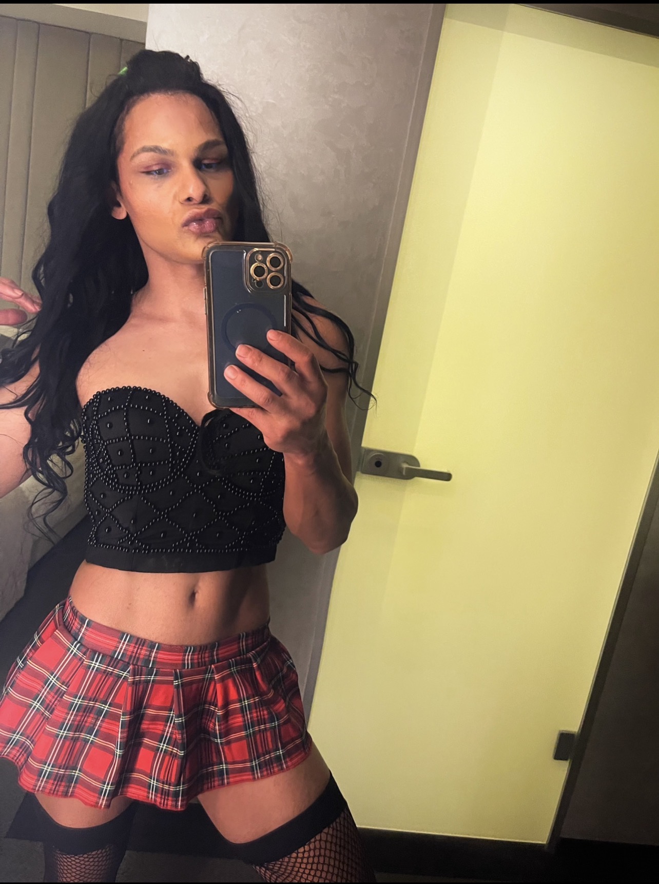 Bucuresti - Escorta Sexy - Nu r?spund la telefon scriem doar în aplica?ia WhatsApp pentru mai multe detalii