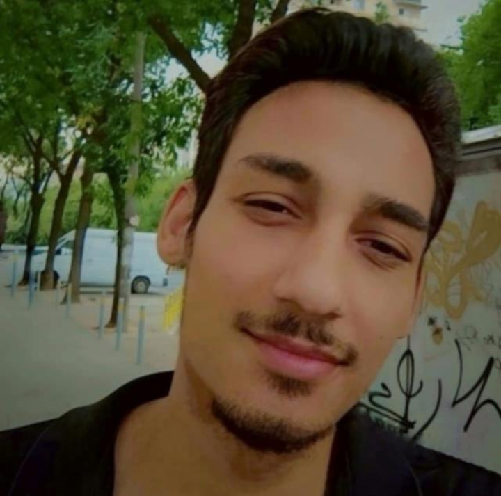 Bucuresti - Escorta Sexy - Esc activ bi scrie mi pe wapp pentru detalii.  .  trimit si videoclipurii contra cost 
Nu am locatie vin eu la tine