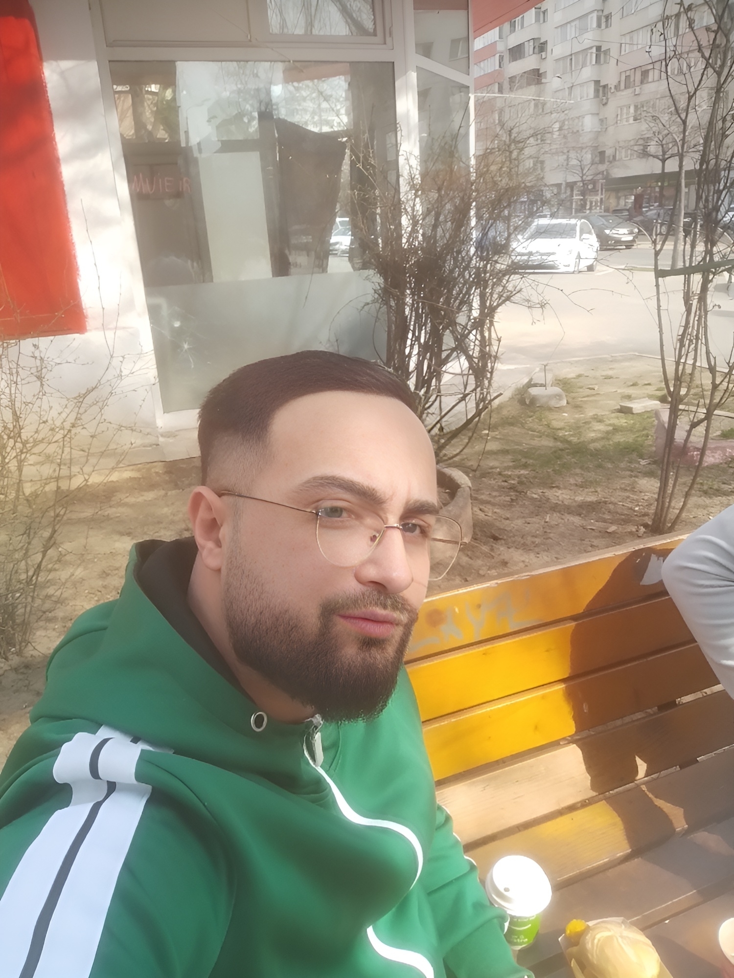 Escorte Sexy - Bucuresti - Escorta sexy si atenta la detalii te astept la mine domn serios sa-ti ofer cele mai bune servicii de companie, masaj de relaxare, body cu creme si uleiuri parfumate, esti un domn caruia ii place atmosfera atunci suna-ma, nu iti va parea rau.  Detalii la telefon. 