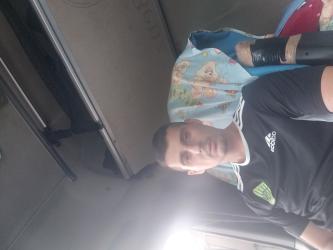 Bucuresti - Escorta Sexy - Buna fetelor sunt alex sunt singur sunt aici pentru a cunoaste o fata care isi doreste pe cineva si ii place de mine Sunt o persoana deschisă ofer totul caut o femeie puternică hotărâ te astept sa vorbim pe watshapp