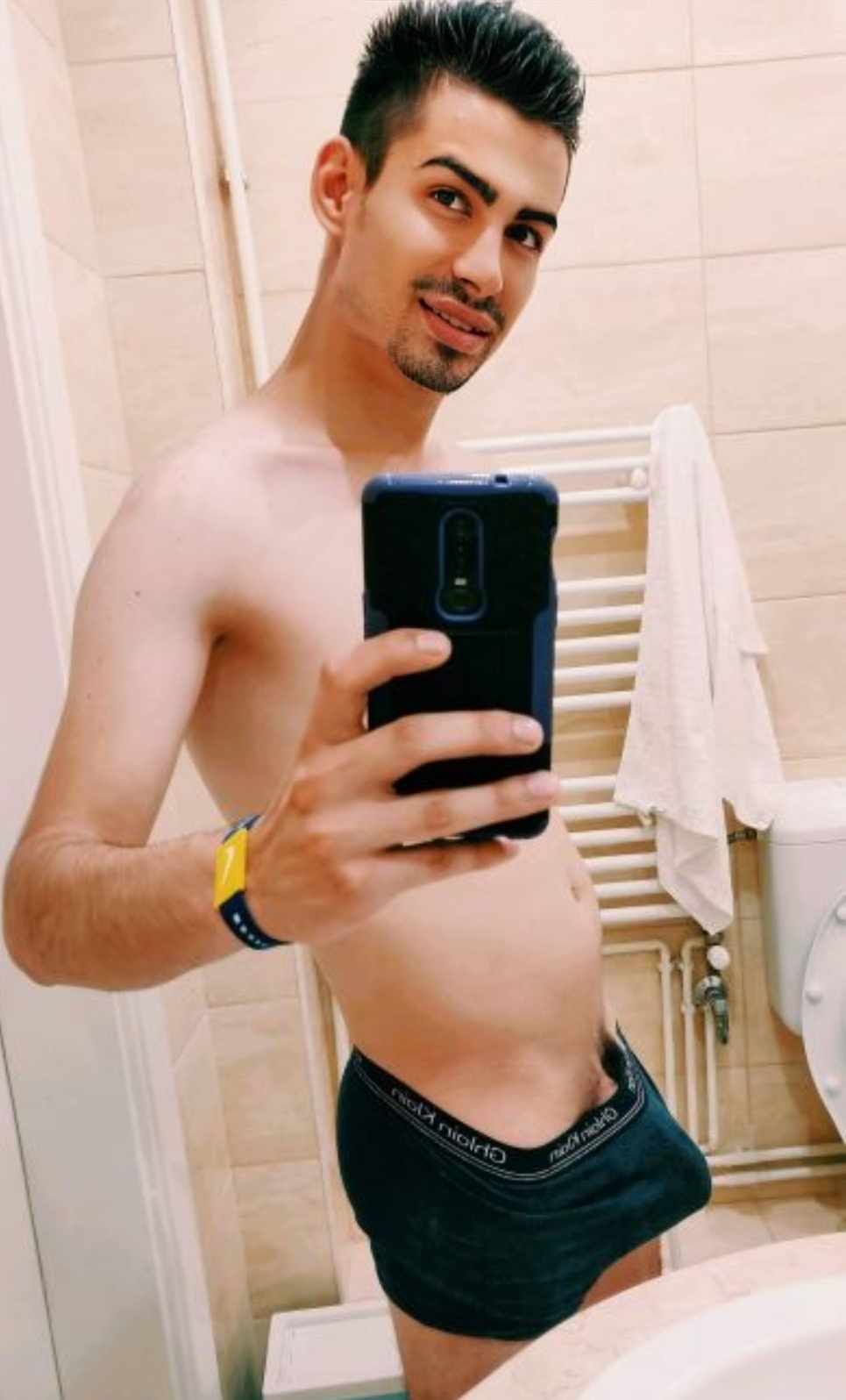 Bucuresti - Escorta Sexy - AYAN XXL TOP  accept si cupluri ofer si ShoWeb