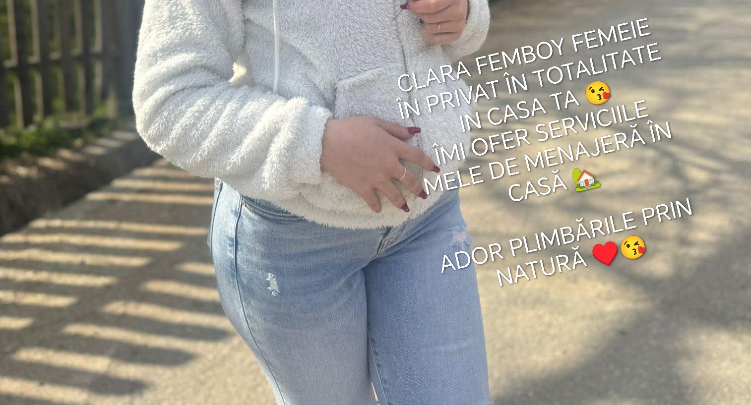 Pitești - Escorta Sexy - Buna sunt CLARA SYSSY FEMBOY FETI?? CU FORME  menajer? în cas? în timpul liber am experien?? în domeniul menajului de 10 ani PE TOT PARCURSUL MENAJULUI VEI SIM?I O FEMEIE  IN CAS? ?terg praful sp?l rufe sp?l vasele sp?l pe jos sp?l gresia ?i faian?a din buc?t?rie ?i baie sp?l geamuri calc rufe a?ez rufele în ?ifonier la cererea proprietarului pot g?ti orice fel de mîncare SUNT DISPONIBIL? O DAT? PE LUN? IN PECICA ARAD ?I O DAT? PE LUN? IN PITE?TI pentru mai multe detalii WATAP DOAR MESAJE