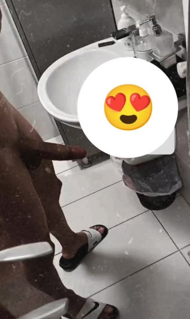 Bucuresti - Escorta Sexy - Alex nou in Oras fac deplasari detalii la Whatsapp
