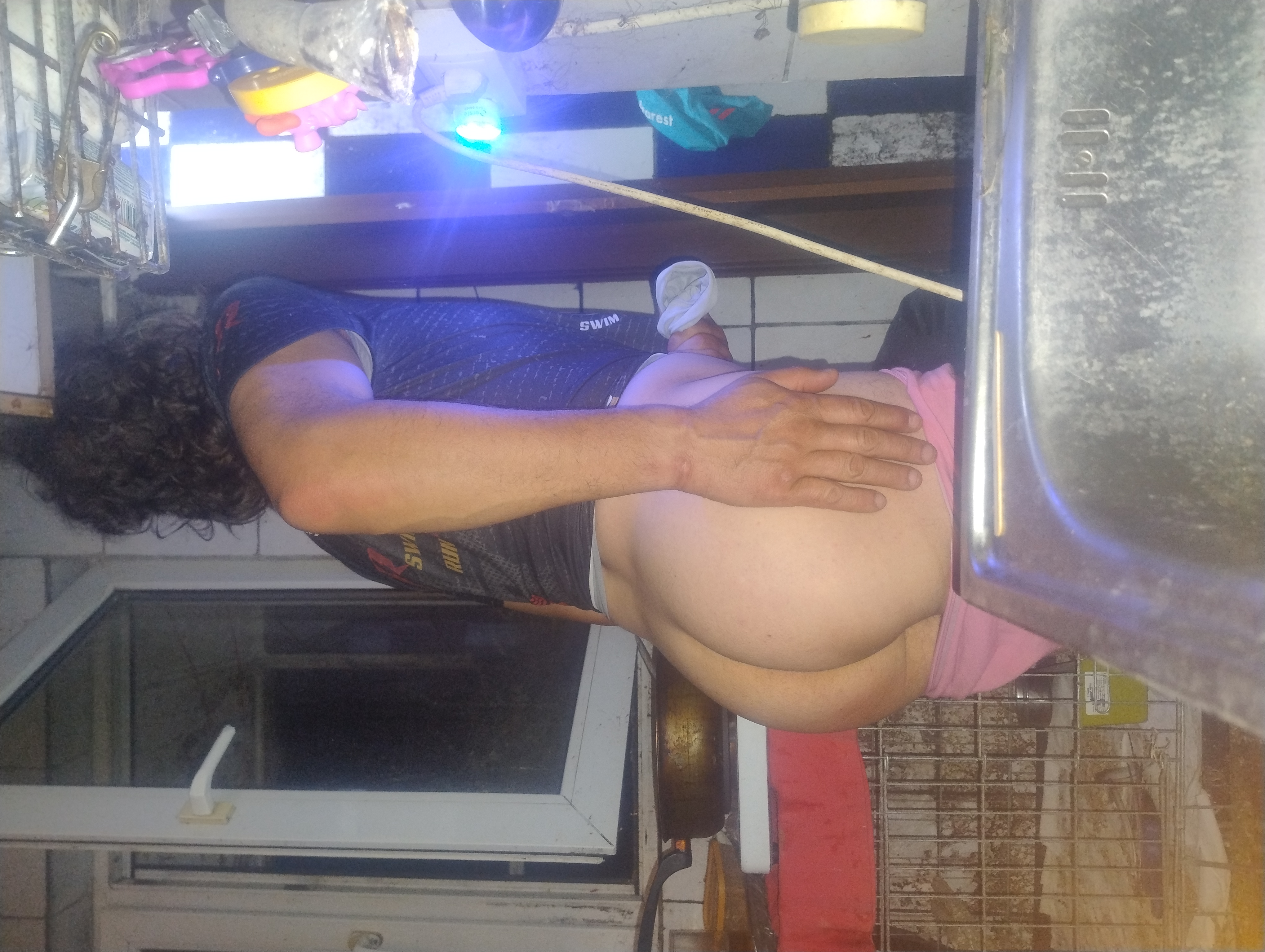 Escorte Sexy - Bucuresti - Buna , , , , , , , , hai prinde-ma poti , , , , , , , , ,