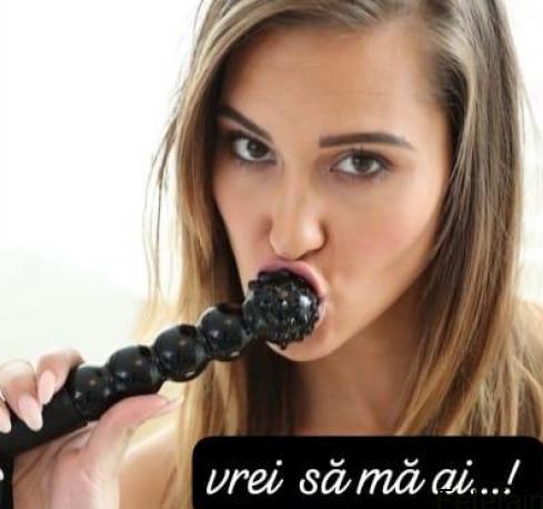 Escorte Sexy - Deziree - Aaahh , baby .  .  .  .  .  Ador să fiu penetrata adânc, tare și sălbatic.  Ce zici te bagi la un futai? Mă poți suna la numărul afișat .  Pentru mai multe poze și detalii îmi poți trimite mesaj la numărul scurt 1523.  
Pupici!