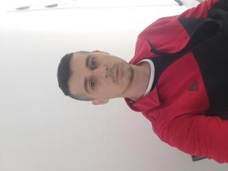 Escorte Sexy - Bucuresti - Buna fetelor barbat singur cauta doar femeie ofer totul hai sa vorbim pe watshapp