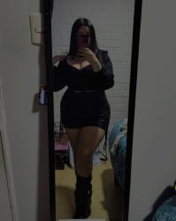Escorte Sexy - Pitesti - Escorta matura si cu experienta ofer companie, masaj terapeutic de relaxare, locatie de lux.  Sunt foarte eleganta, finuta si cu bun simt.  Rog seriozitate.  Detalii la telefon. 