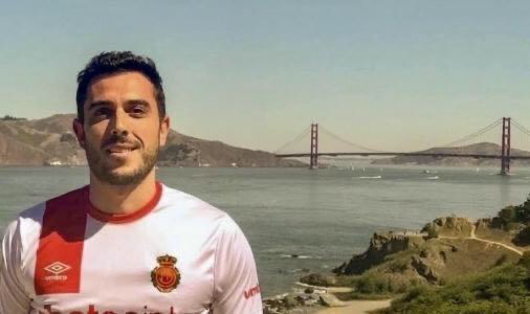 Bucuresti - Escorta Sexy - Salutare Pentru distractie contacteaza-ma Sunt Nicolae un barbat matur Evident cum observi' Inalt sportiv dotat carismatic pozitiv Imi place sex-ul contra cost Ma satisface sa primesc dupa ce am oferit Pasiunea mea este arta descoperirea omului muzica Vrei sa fi' omul care sta cu mine in pat ? Scrie mi mesajul tau si iti voi raspunde cand pot Videoclipuri clare cu s.  ex muie dom.  inare etc contra cost S.  ex pe camera contra cost S.  ex la tine sau la mine