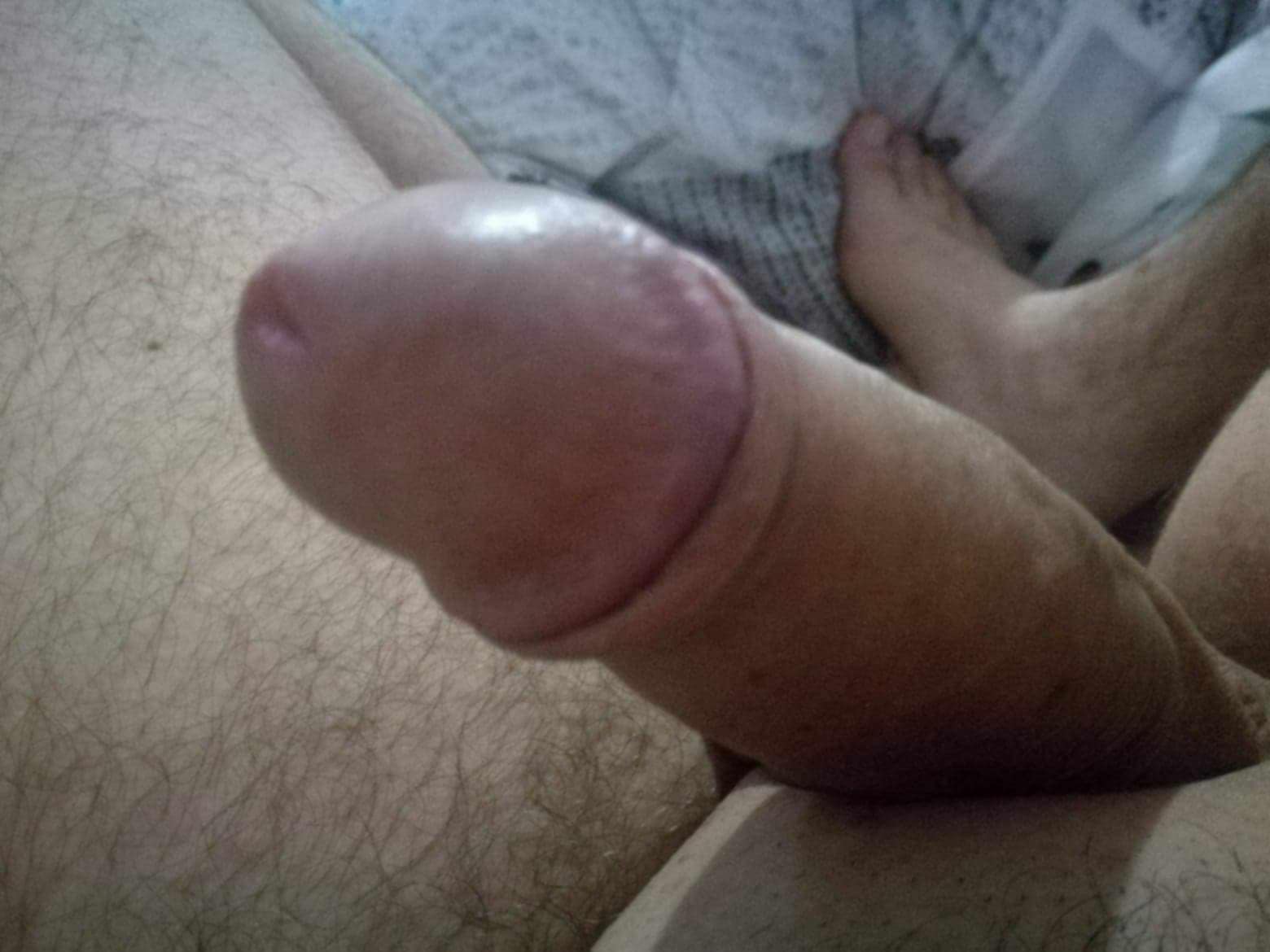 Bucuresti - Escorta Sexy - Caut b?rbat pentru dominare