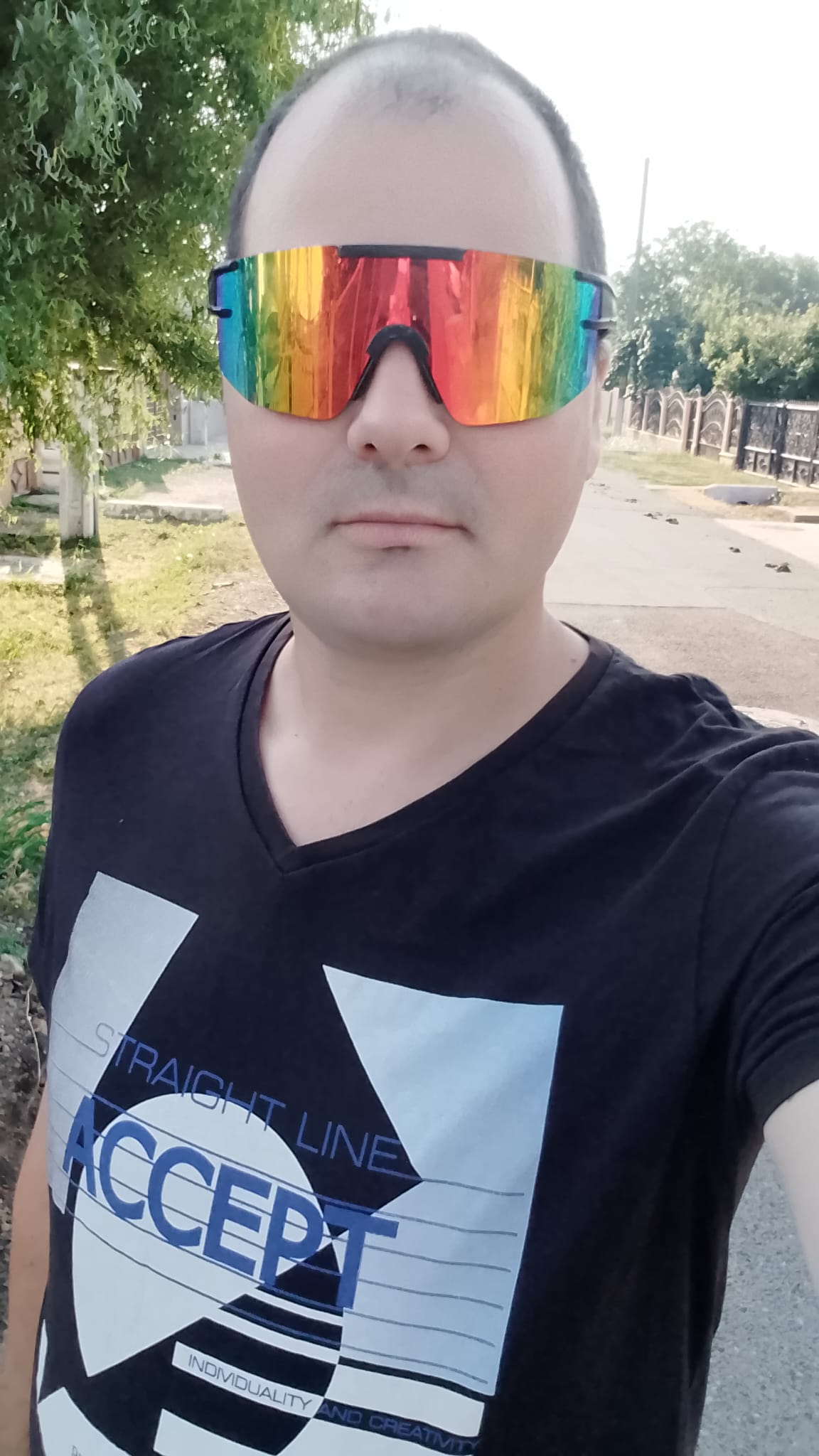 Galați - Escorta Sexy - Salut eu sunt Marian din Tudor Vladimirescu jude?ul Gala?i sunt doar activ Sunt în c?utare unui pasiv care s? aib? loc eu nu am loc sau pute?i s? lua?i o camer? îmi place s? te pun în genunchi ?i s? te ?in cu mâinile de cap ?i s? o sugi foarte mult îmi place s? te pun ?i capr? s? te ?i fut