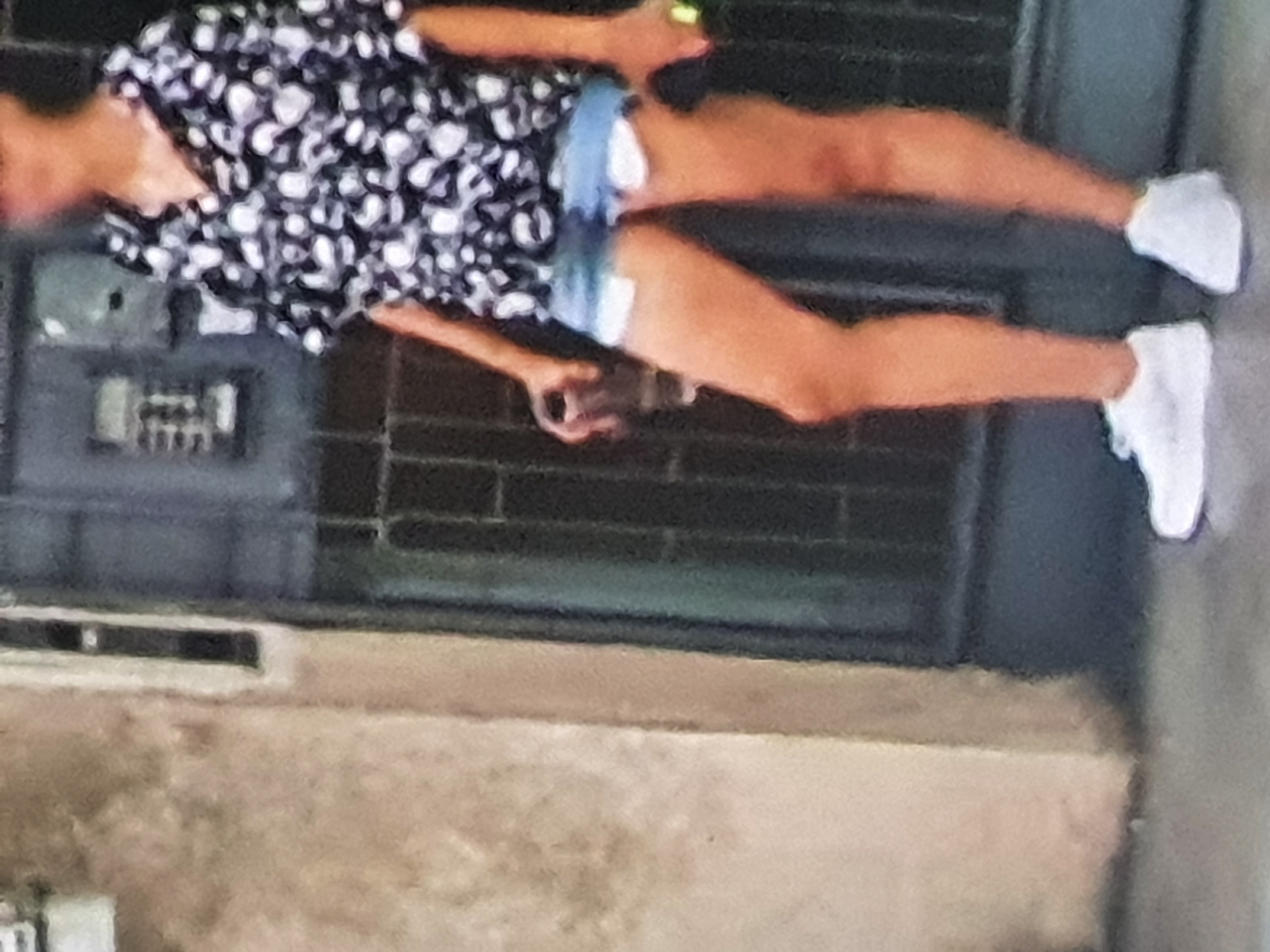 Escorte Sexy - Kurtea De Arges - Roscata discreta atenta la cerintele tale, ofer domnilor manierati companie si masaj terapeutic la domiciliul meu.  Ofer si cer seriozitate maxima, igiena garantata.  Detalii suplimentare la telefon. 