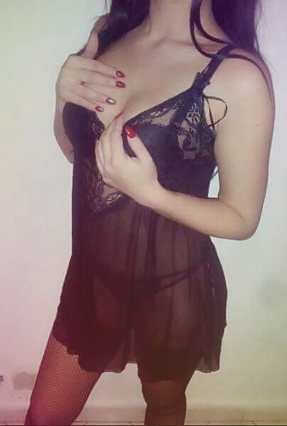 Bucuresti - Escorta Sexy - Porno si hot, rebela, dezlantuita si deznhibitata, sexul ptr mine este natural, ador sa si domin soft sau hard dar sa fiu si penetrata si umpluta.  Hai sa ma cunosti, trimite sms la nr 1533 cu textul PORNISTA sau suna-ma direct pe nr 0906-800-843 si stabilim ce si cum ne satisfacem fanteziile.  Tarif 1, 5 eur/sms &amp; 1, 9 eur/min, fara tva, doar daca esti adult. 