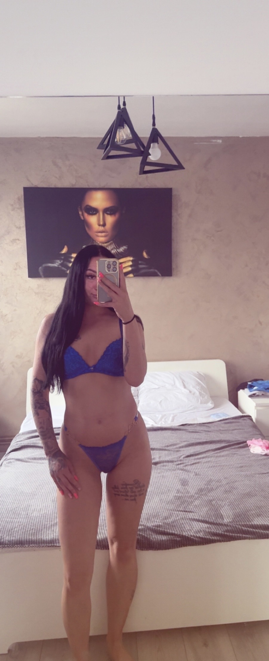 Escorta Sex - Escorta senzuala iti pot oferi companie, masaj de relaxare, intr-o ambianta placuta, clipe linistite la domiciliul meu sau al tau.  Astept domni seriosi si manierati.  Detalii la telefon - Telefon: 0734398695 