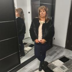 Bucuresti - Escorta Sexy - Caut barbati curati pentru a le recolta sperma.  Detalii pe whatsapp