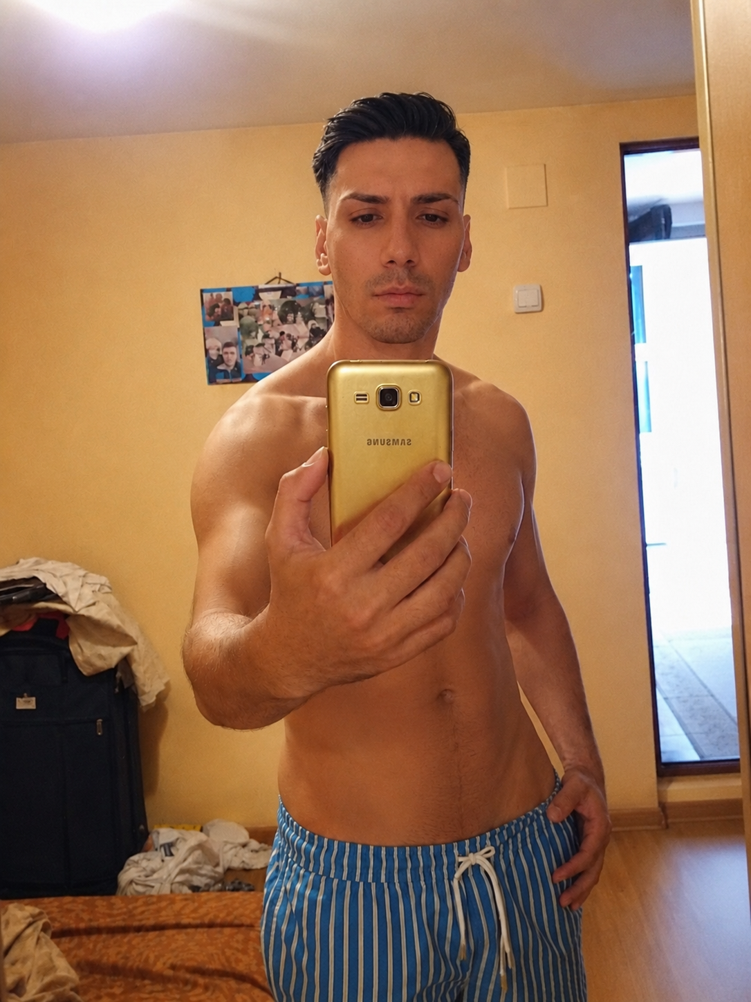 Escorte Sexy - Bucuresti - Escorta reala, senzuala si dulce iti pot oferi companie, masaj terapeutic profesional, tonifiere si intretinere corporala.  Detalii la telefon. 