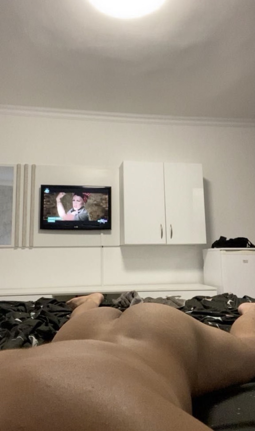 Bucuresti - Escorta Sexy - Doar la mine 
Nu ma deplasez