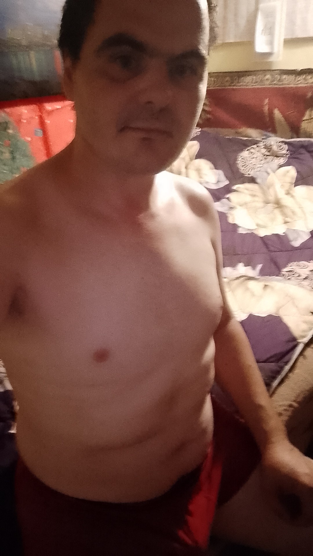 Galați - Escorta Sexy - Salutare tuturor
Sunt activ cine dore?te al?turi mine
Accept numai pasivi
Cu vârsta cuprins? 18-50 ani
A?tept un mesaj in privat nu am ma?in? ?i nici nu am loc eu sunt din Tudor Vladimirescu jude?ul Gala?i