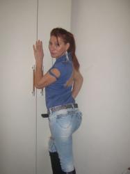 Bucuresti - Escorta Sexy - Escorta apetisanta, dulce si atenta cu tine, locuiesc singura, ofer masaj complet, garantez igiena si seriozitate, sunt o persoana sociabila, educata, ma adresez persoanelor cu bun simt, nu raspund la privat.  Detalii la telefon.  Poze reale