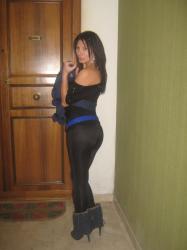 Bucuresti - Escorta Sexy - Escorta apetisanta, dulce si atenta cu tine, locuiesc singura, ofer masaj complet, garantez igiena si seriozitate, sunt o persoana sociabila, educata, ma adresez persoanelor cu bun simt, nu raspund la privat.  Detalii la telefon.  Poze reale