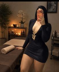 Escorte Sexy - Pitesti - Escorta manierata am revenit.  Ofer companie si masaj terapeutic facut cu creme si uleiuri aromate domnilor manierati intr-o locatie discreta.  Locuri de parcare si ac.  Detalii la telefon. 