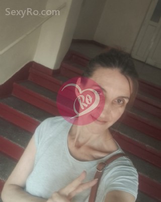 Escorta Sex - Te aștept.  Foarte reală.  Apartament privat.  Primesc domni manierați pt a le satisface dorința și nevoile plăcerile trupești.  Mă puteți contacta între orele 10.  00 ---- 19.  00 .  Majori de 25 Ani.  Galați.   Preț Accesibil .  - Telefon: 0758133861 