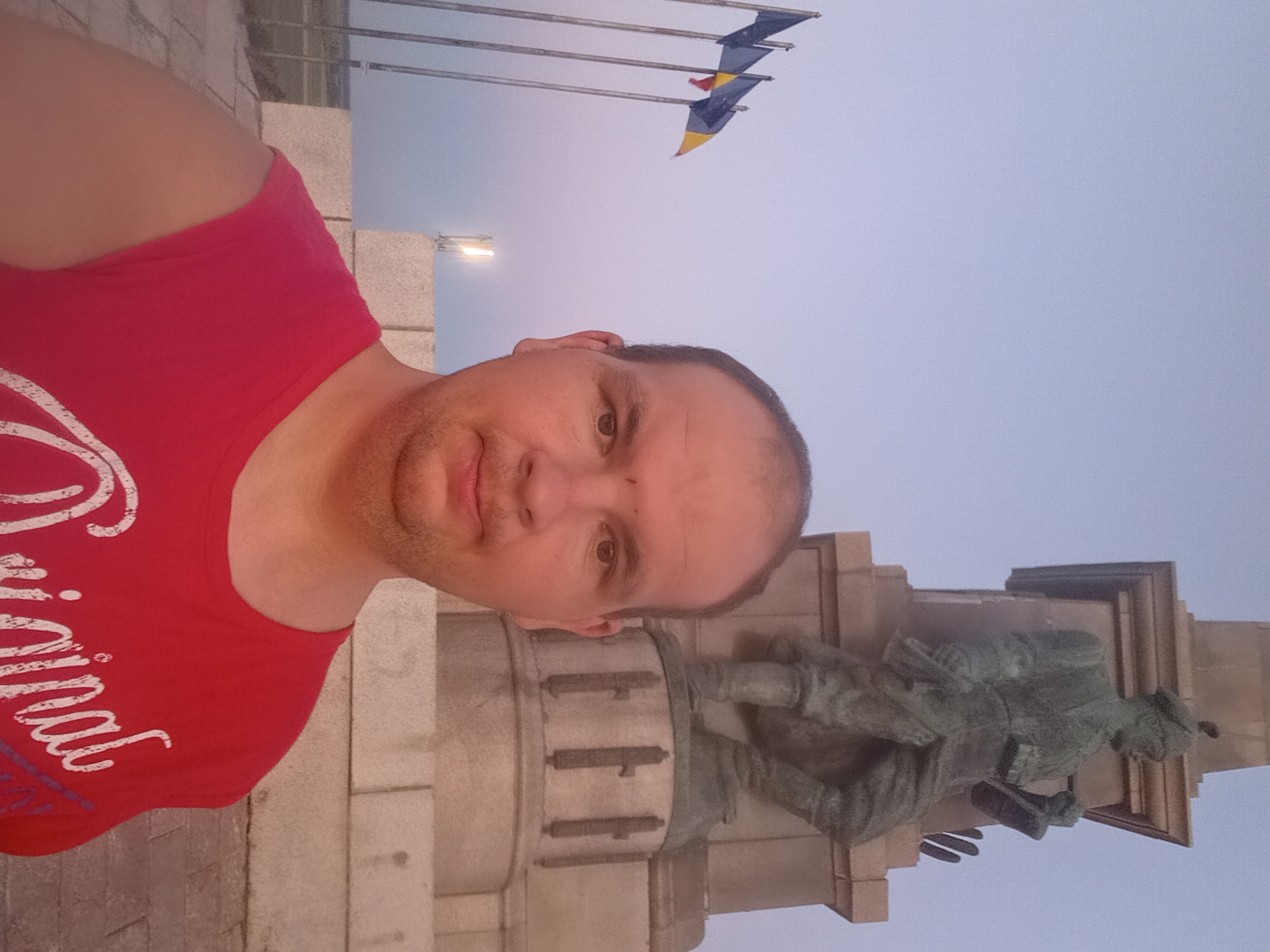 Escorte Sexy - Bucuresti - BUNA DORESC SA CUNOSC DOMNI SERIOSI ACTIVI CU LOCATIE EU SUNT BAIAT PASIV NUMAI PASIV IMI PLACE SA SUG MULT SI SA NA FUT CU ORELE IMI DORESC SA FIU FETITA SA FIU DATA SI LA PRODUS PENTRU MAI MULTE DETALI CONTACTA?I M?.  NU RASPUND LA NUMERE PRIVE?TE.  RASPUND DOAR PE WATHAPP