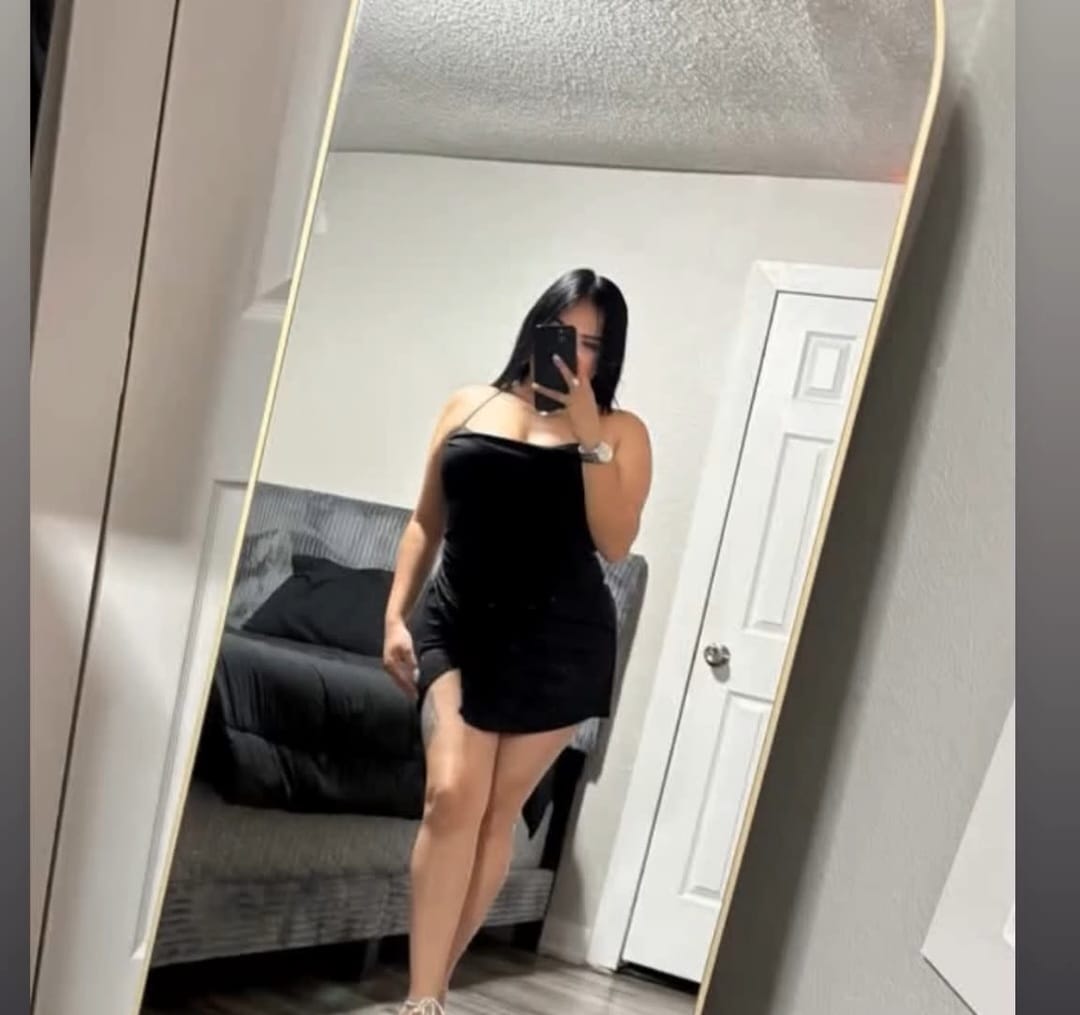 Escorta Sex - Contact doar wattp Escorta manierata am revenit.  Ofer companie si masaj terapeutic facut cu creme si uleiuri aromate domnilor manierati intr-o locatie discreta.  Locuri de parcare si ac.  Detalii la telefon.  - Telefon: 0735342440 