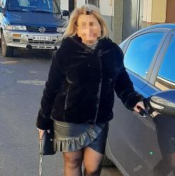București - Escorta Sexy - Escorta senzuala iti pot oferi companie, masaj de relaxare, intr-o ambianta placuta,  suntem  cuplu soț si soție vă asteptam să va descoperiți cele mai ascunse fantezii si secrete suntem deschisi si naturali.  .  .  .  .  .  .  .  clipe linistite la domiciliul meu sau al tau.  Astept domni seriosi si manierati.  Detalii la telefon