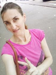 Galați - Escorta Sexy - Pt o relaxare contactează mă folosesc și WhatsApp poza reală Galați ofer companie domnilor manierați higienă discreție și seriozitate maxima pt mai multe detalii folosesc și WhatsApp.  Poza reală.  Galați .  Contactează mă WhatsApp . 