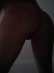 Pitesti - Escorta Sexy - Salut sunt sunt Andrei activ si pasiv suna-ma sa stabilim o întâlnire în locația mea .  .  open mind accept dotați cu bile .  .  poți sa pui cu mine în practica  cele mai incitante fantezii .  Suna ma