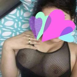 Pitești - Escorta Sexy - Escorta apetisanta, dulce si atenta cu tine, locuiesc singura, ofer masaj complet, garantez igiena si seriozitate, sunt o persoana sociabila, educata, ma adresez persoanelor cu bun simt, nu raspund la privat.  Detalii la telefon.  Poze reale